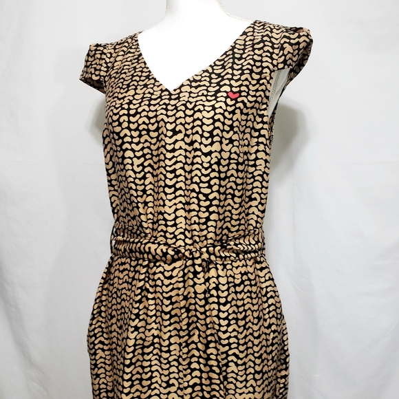 Rachel Roy Heart On Sleeve Dress Sz 6 EUC - Picture 2 of 8